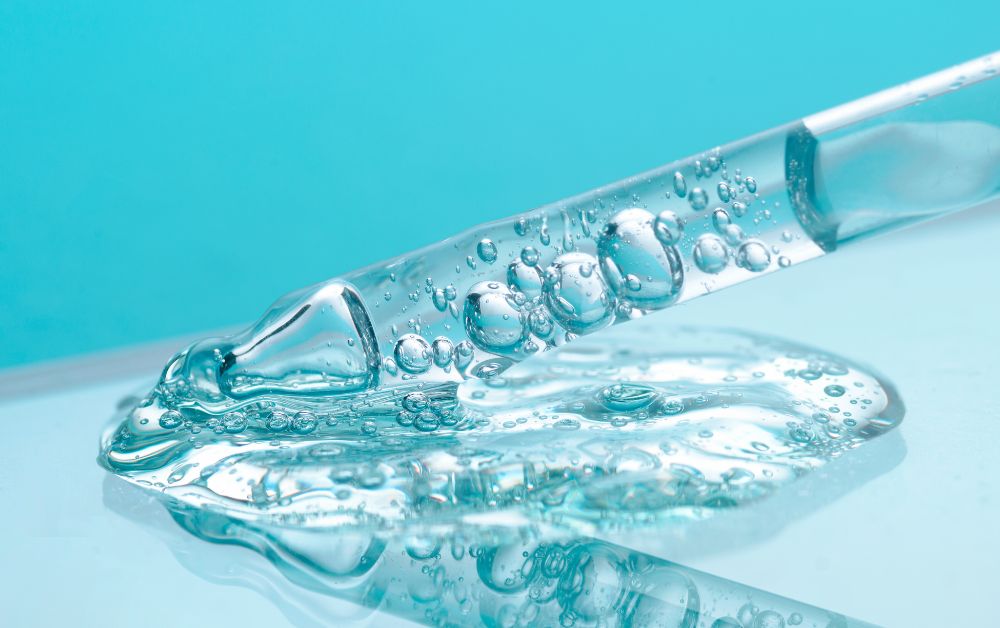 Skin Booster Hyaluronic Acid (HA): Manfaat, Cara Kerja, dan Efeknya