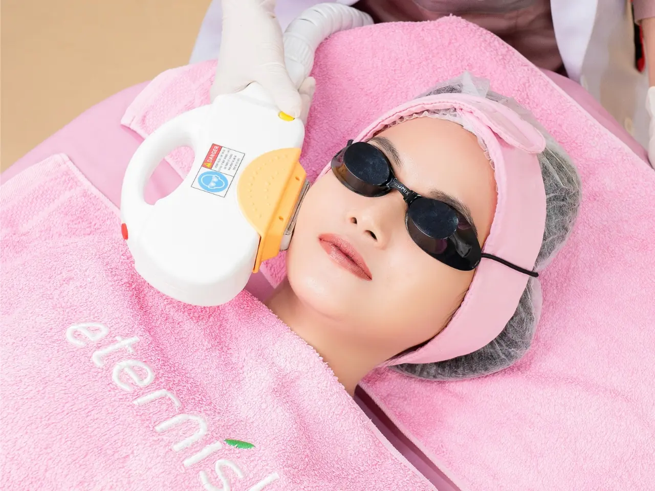 eterniskin-ipl-a-acne, photofacial